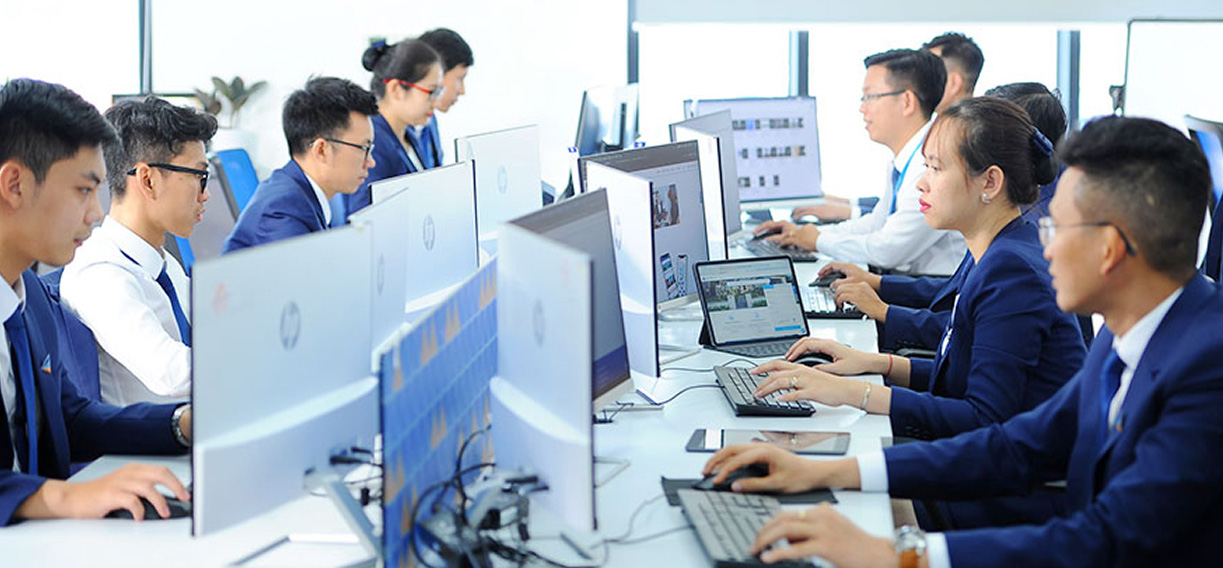 MÔI TRƯỜNG LÀM VIỆC TRẺ - NĂNG ĐỘNG